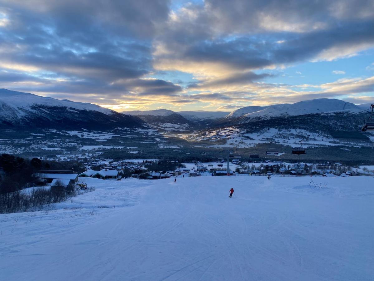 Vangslia, Oppdal. Lekker Leilighet Med Ski Inn/Ski Ut Екстер'єр фото